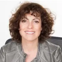 ANOUSHKA medium ELEMIAH VOYANCE 01.78.41.48.80 EN PRIVE